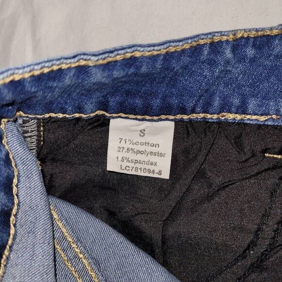 3/$15 Cut Off Distressed Jean Shorts Size Small - Picture 3 of 6